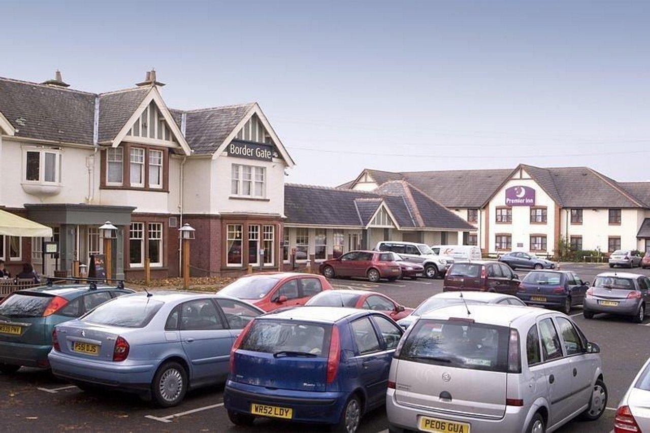 Premier Hotel